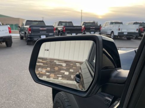 Used 2021 GMC Acadia AT4 w/ Trailering Package AWD/4WD image 27