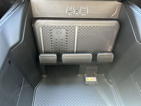 New 2026 RAM 1500 4x4 Crew Cab image 41