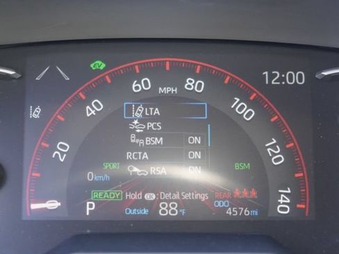 Used 2025 Toyota RAV4 LE AWD/4WD image 43
