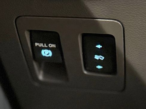 Used 2019 Ford Expedition Limited w/ Equipment Group 302A image 89