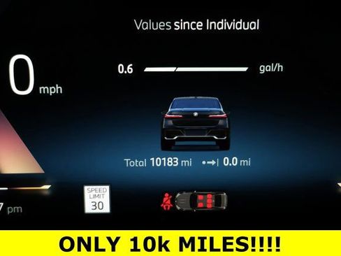 Used 2024 BMW 760i xDrive w/ Executive Package AWD/4WD image 3