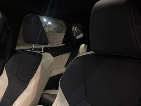 Used 2024 Lexus NX 250 FWD image 4