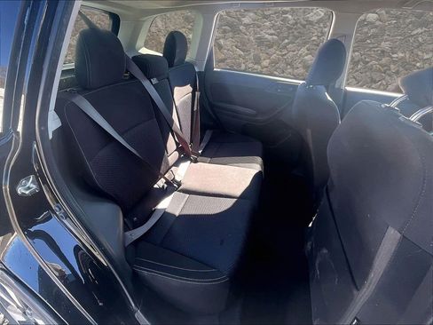 Used 2017 Subaru Forester 2.5i Premium image 25