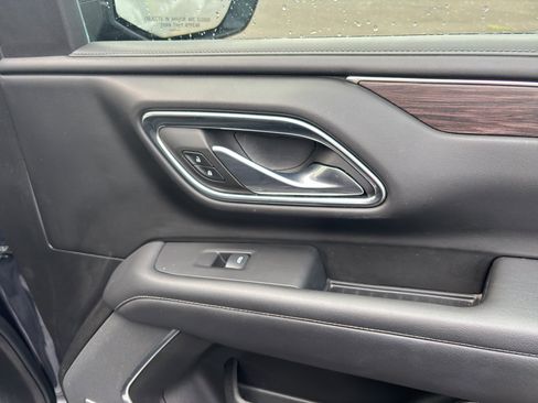 Used 2023 Chevrolet Tahoe LT image 17