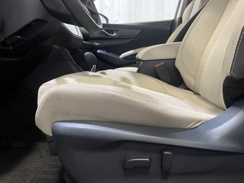 Used 2025 Subaru Ascent Premium AWD/4WD image 18