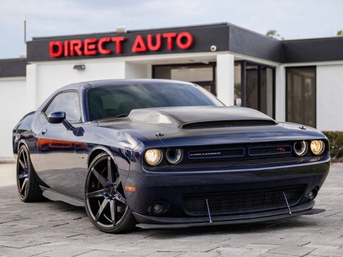 Used 2016 Dodge Challenger R/T Plus RWD image 1