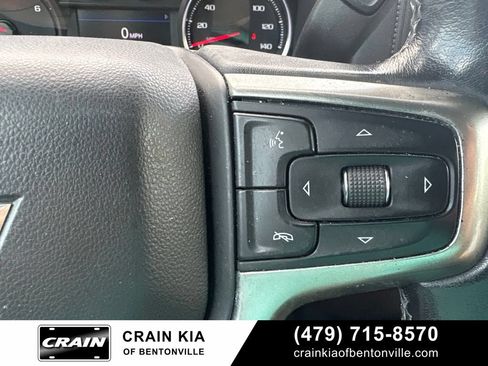Used 2021 Chevrolet Silverado 1500 LT w/ Z71 Off-Road Package AWD/4WD image 23