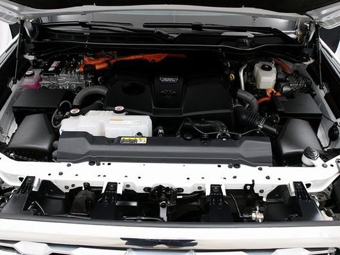 Used 2024 Toyota Tundra 1794 Edition image 30