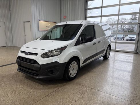 Used 2019 Ford Transit Connect XL image 2