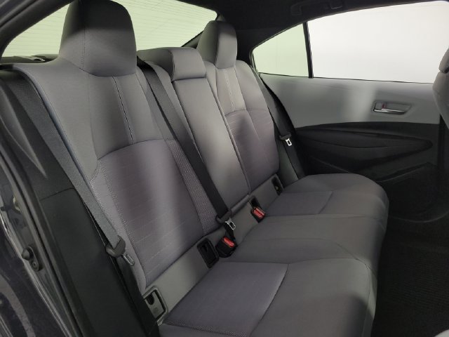 Used 2024 Toyota Corolla SE w/ SE Package FWD image 16