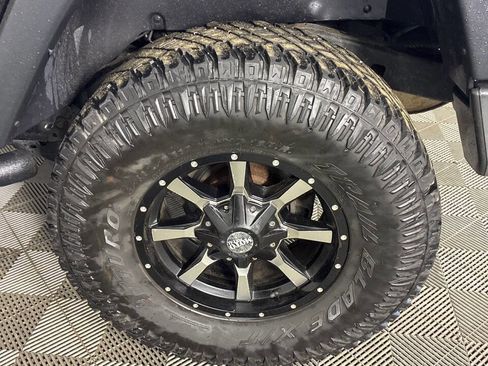Used 2016 Jeep Wrangler Sport AWD/4WD image 28