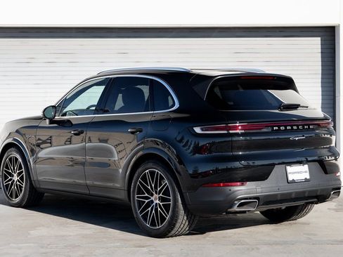New 2026 Porsche Cayenne E-Hybrid image 3
