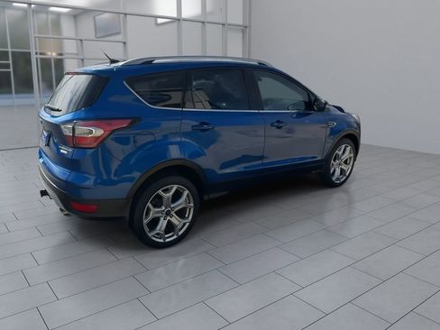 Used 2017 Ford Escape Titanium w/ Equipment Group 301A image 8