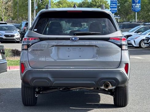 New 2026 Subaru Forester Premium image 5
