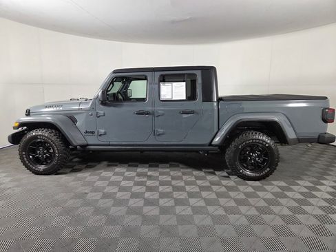 Certified 2025 Jeep Gladiator Willys image 7