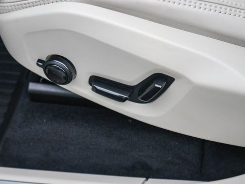 New 2026 Volvo XC90 T8 Ultra w/ Protection Package Premier image 30