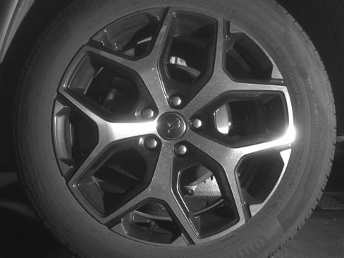 Used 2025 Jeep Compass Limited image 14