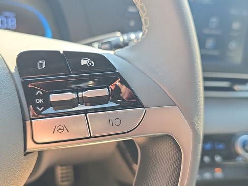 Certified 2026 Hyundai Elantra Sport FWD image 25