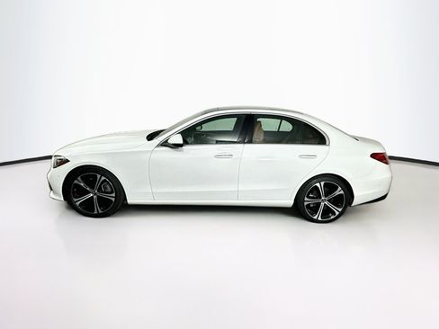 Used 2025 Mercedes-Benz C 300 Sedan image 4