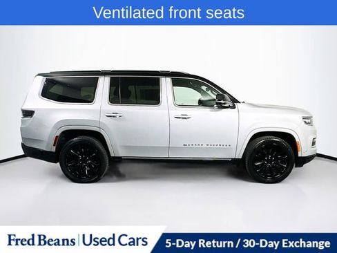 Used 2023 Jeep Grand Wagoneer Series II image 9