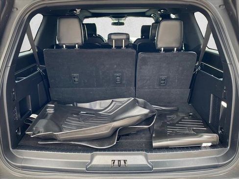 Used 2018 Ford Expedition Max Limited w/ Equipment Group 301A AWD/4WD image 6
