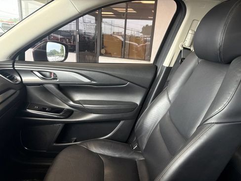 Used 2018 MAZDA CX-9 Touring w/ Touring Premium Package AWD/4WD image 28