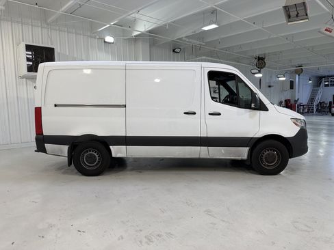 Used 2020 Mercedes-Benz Sprinter 144 Cargo image 7