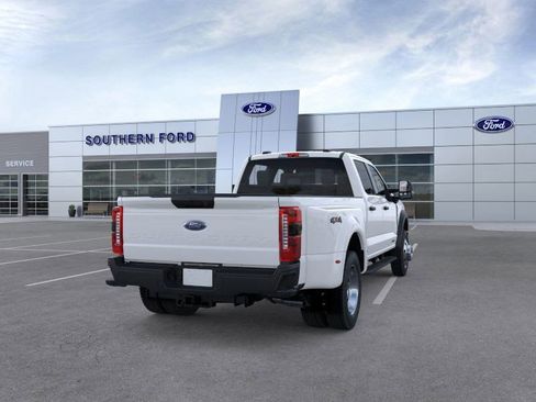 New 2026 Ford F450 XL w/ 360-Degree Camera Package image 9