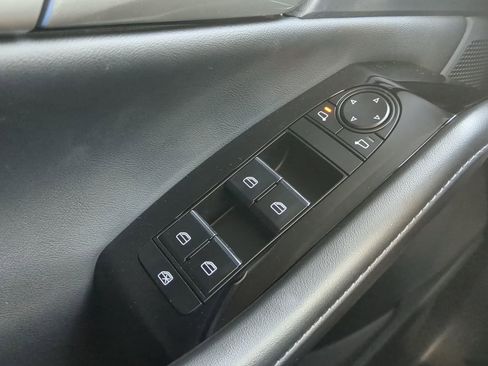 Certified 2025 MAZDA CX-30 AWD 2.5 S w/ Select Sport Pkg image 21