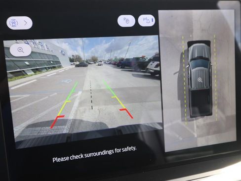 Certified 2025 Ford F150 Lariat w/ Equipment Group 502A High image 4