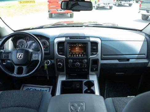 Used 2015 RAM 1500 Lone Star RWD image 15