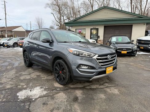 Used 2017 Hyundai Tucson Night image 7