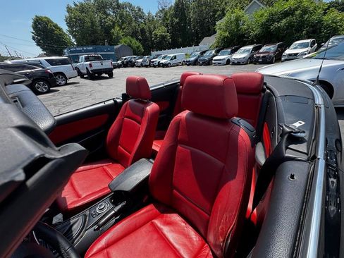 Used 2009 BMW 128i Convertible RWD image 18