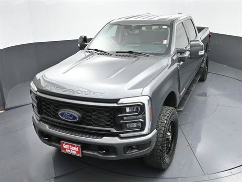Used 2024 Ford F250 Lariat w/ Sport Appearance Package AWD/4WD image 42