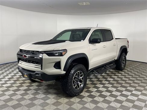 New 2026 Chevrolet Colorado ZR2 w/ Technology Package image 1