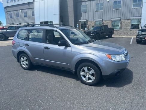 Used 2011 Subaru Forester 2.5X w/ Alloy Wheel Value Pkg AWD/4WD image 4