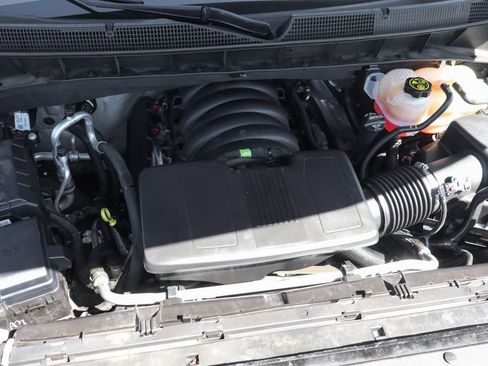 Used 2023 Chevrolet Silverado 1500 RST AWD/4WD image 14