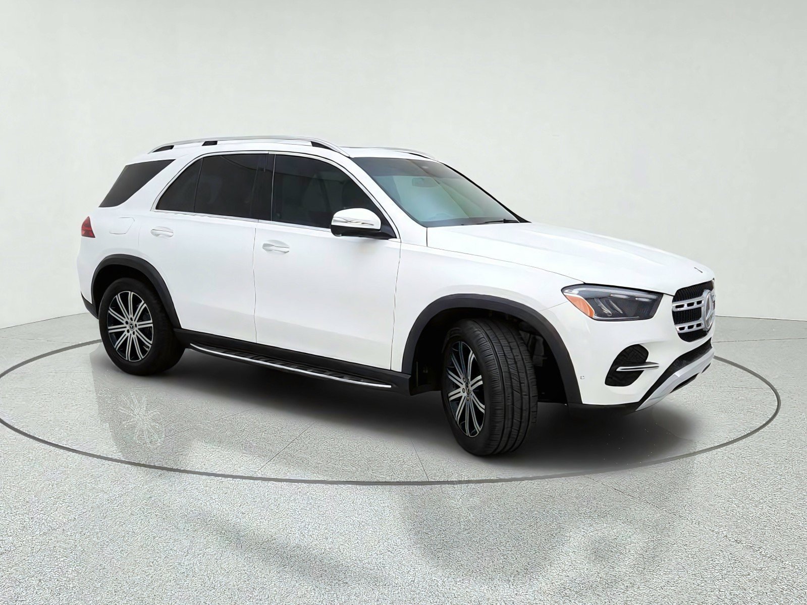 Certified 2025 Mercedes-Benz GLE 350 4MATIC image 5