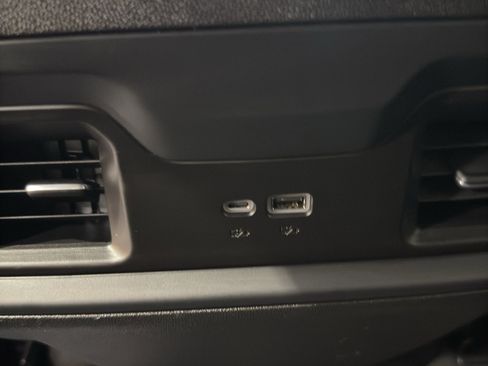 Used 2024 Chevrolet Silverado 1500 RST AWD/4WD image 15