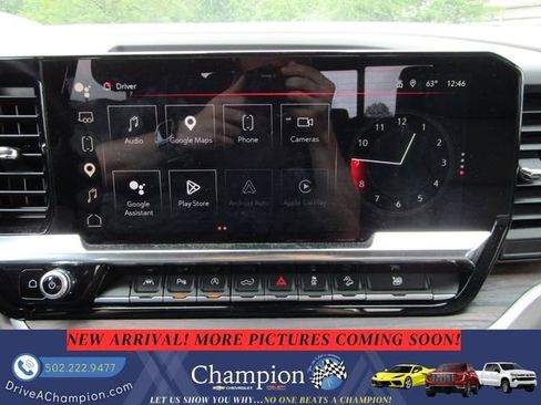 Used 2025 GMC Sierra 1500 SLT w/ SLT Premium Plus Package AWD/4WD image 16