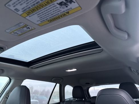 Used 2025 Subaru Outback Touring XT image 26