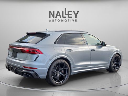 New 2025 Audi RS Q8 performance image 5