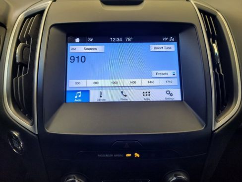 Used 2019 Ford Edge SEL FWD image 25
