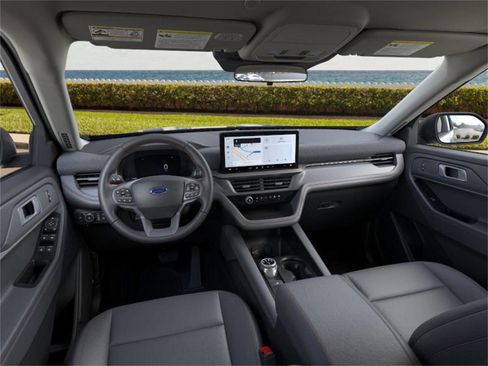New 2026 Ford Explorer Active w/ Active Comfort Package image 9