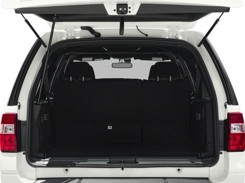 Used 2016 Ford Expedition Max Platinum AWD/4WD image 12