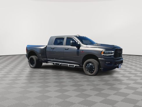 Used 2024 RAM 3500 Laramie w/ Night Edition AWD/4WD image 2