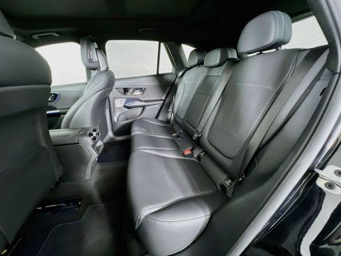 Certified 2026 Mercedes-Benz GLC 300 4MATIC image 27