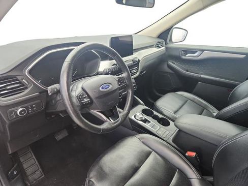 Used 2020 Ford Escape SEL image 10