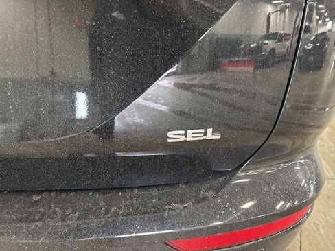 Used 2025 Mitsubishi Outlander SEL image 5