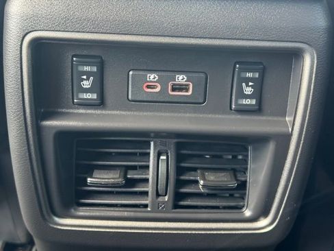 Used 2024 Nissan Murano Platinum w/ Cargo Package image 25